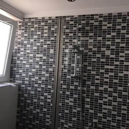 Apartman Agora *